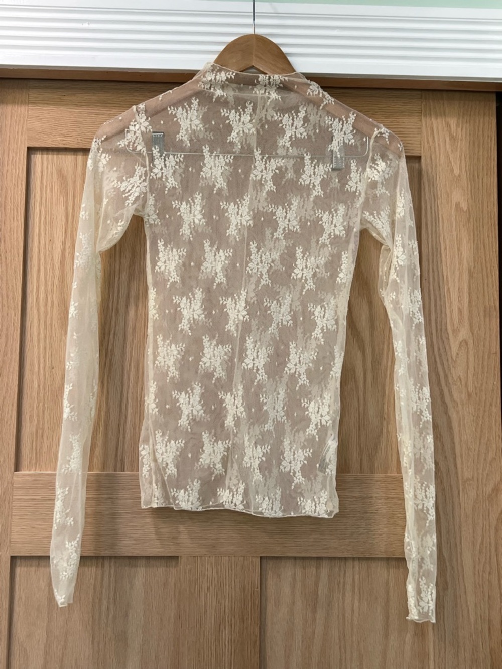 Free People Cream Sheer Floral Lace Long Sleeve Top EUC